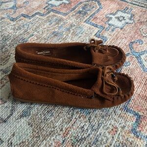 Minnetonka Suede moccasins
